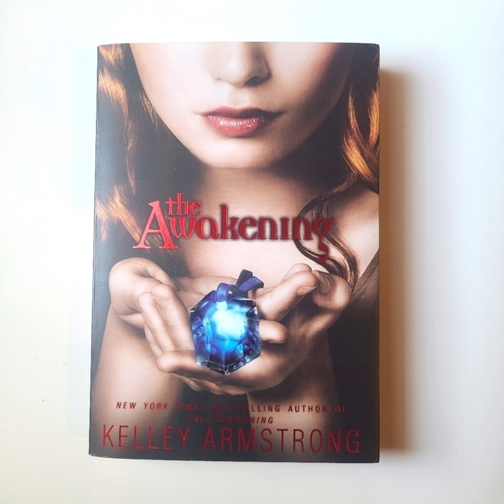 *4 for $20* The Awakening - Kelly Armstrong - Novel - Book